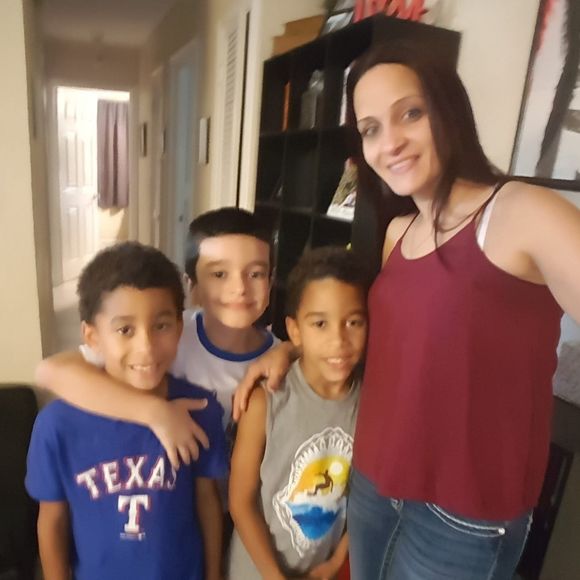 Meet your Posher, Nikki - Picture 1 of 1